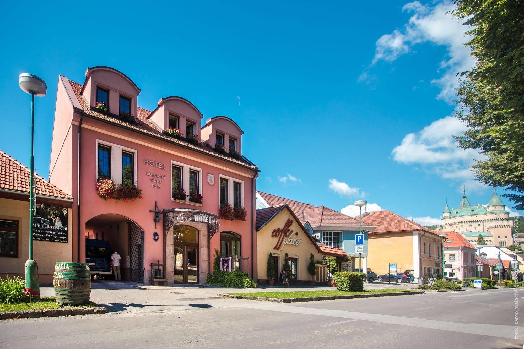 Hotel Bojnický Vínny Dom Bojnice Exterior foto